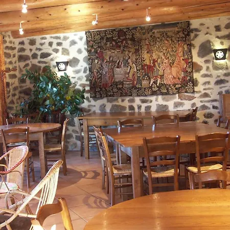 L'herminette Inn Saint-Front (Haute-Loire)