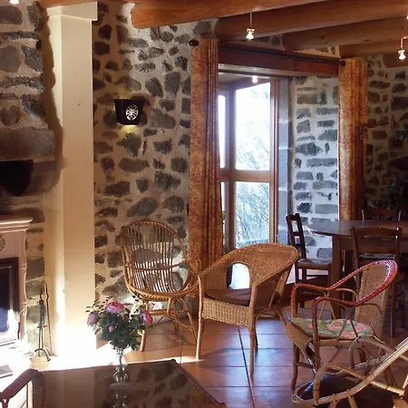 L'herminette * Saint-Front (Haute-Loire)