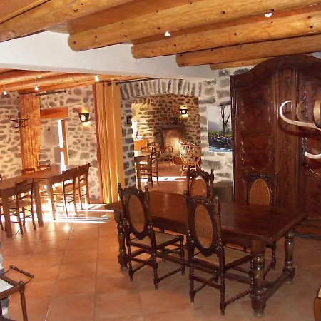 Inn L'herminette Saint-Front (Haute-Loire)
